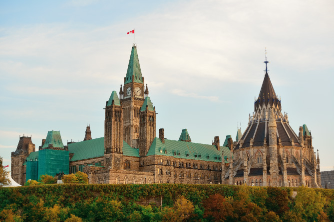 Photo: Ottawa, Parliament Hill Buildings